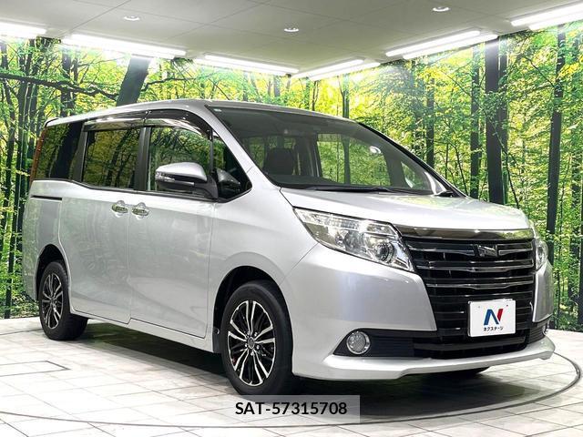 Toyota NOAH 2016-10 8812057-17
