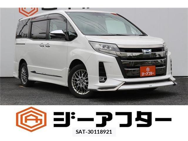 Toyota NOAH 2021-01 8812807-0