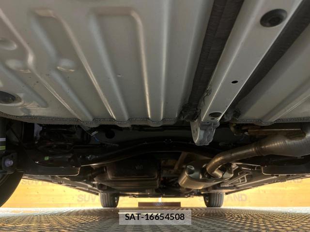 Toyota NOAH 2023-09 8813161-18