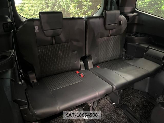 Toyota NOAH 2023-09 8813161-9