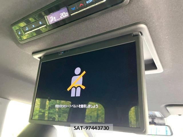 Toyota NOAH 2023-03 8813171-5