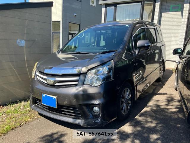 Toyota NOAH 2012-03 8813397-3
