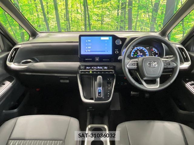 Toyota NOAH 2023-03 8813434-1