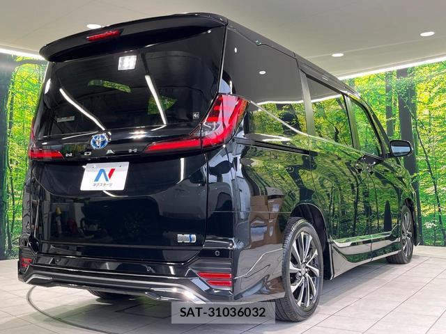 Toyota NOAH 2023-03 8813434-16