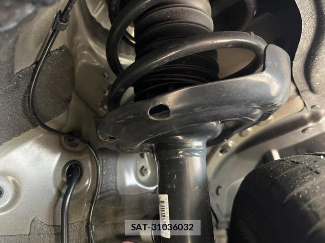 Toyota NOAH 2023-03 8813434-19
