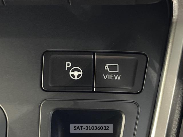 Toyota NOAH 2023-03 8813434-4