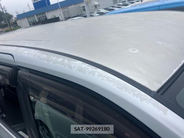 Toyota NOAH 2010-03 8813451-3