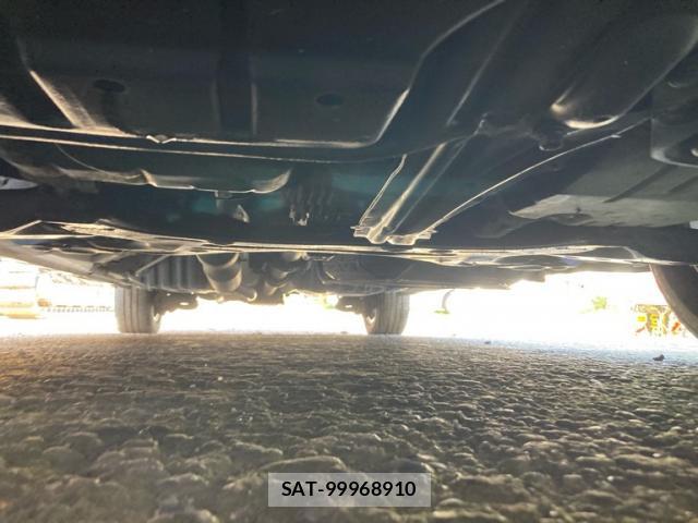 Toyota NOAH 2009-07 8813646-12
