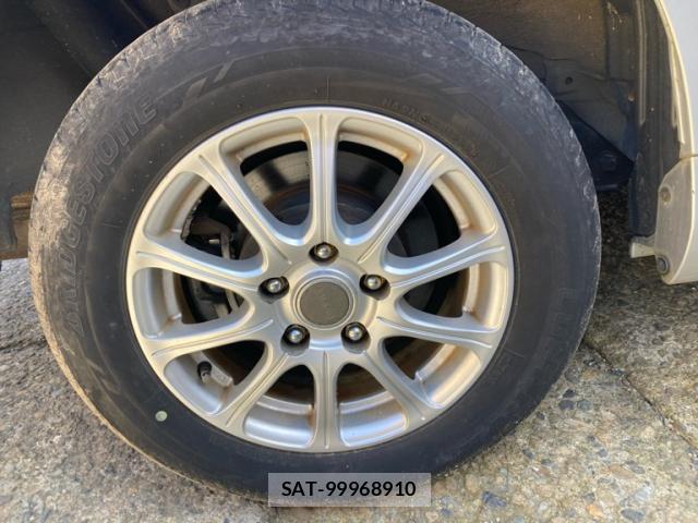 Toyota NOAH 2009-07 8813646-4