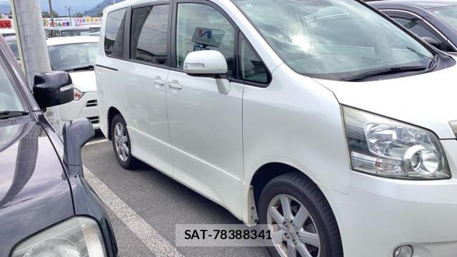 Toyota NOAH 2008-03 8813680-12