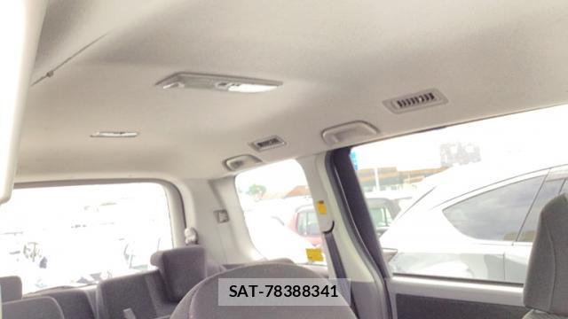 Toyota NOAH 2008-03 8813680-9