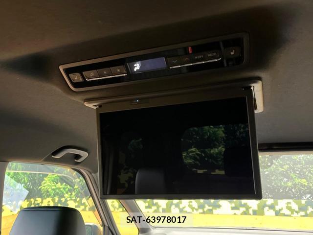 Toyota NOAH 2024-02 8813688-2