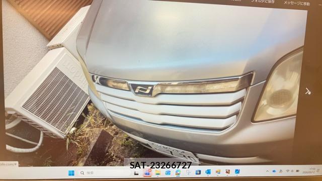 Toyota NOAH 2003-10 8813861-4