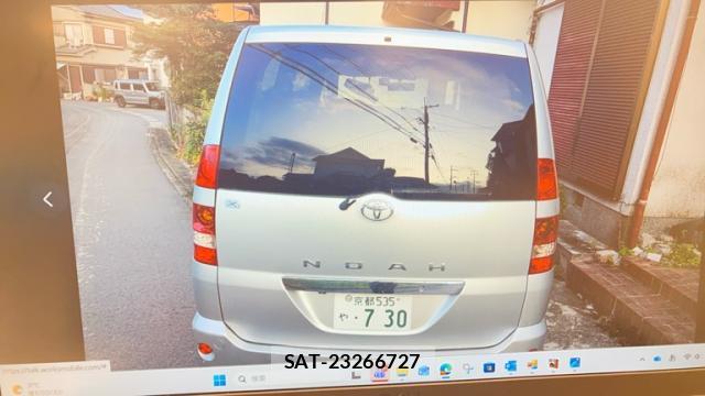 Toyota NOAH 2003-10 8813861-5