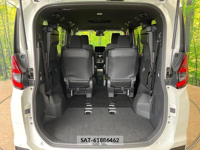 Toyota NOAH 2026-02 8814062-10