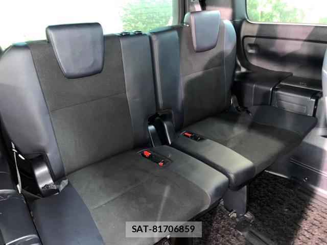 Toyota NOAH 2016-11 8814147-10