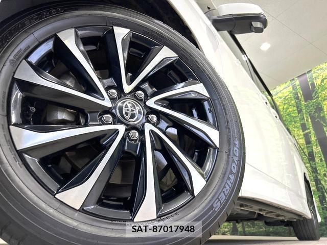 Toyota NOAH 2024-02 8814296-13
