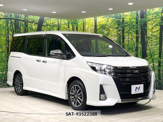 Toyota NOAH 2016-11 8814604-16