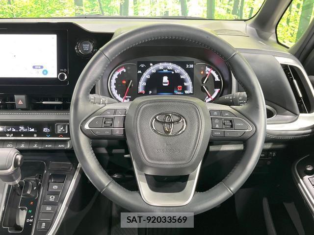 Toyota NOAH 2024-07 8814688-11