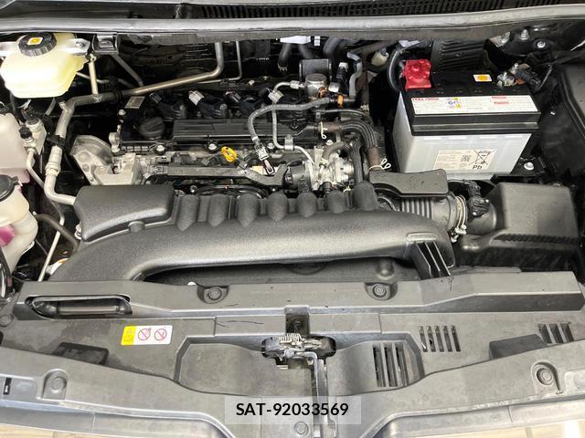 Toyota NOAH 2024-07 8814688-17