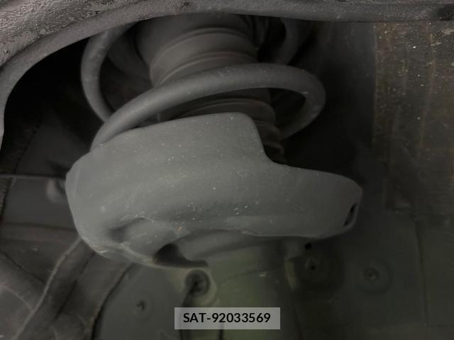 Toyota NOAH 2024-07 8814688-19