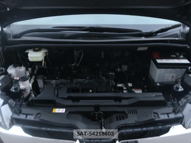 Toyota NOAH 2025-12 8814809-7