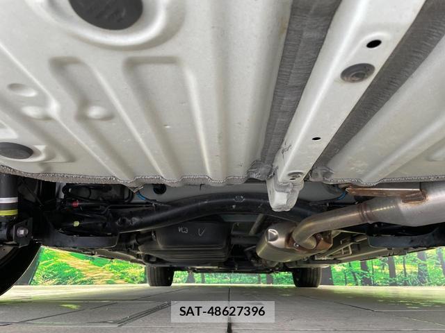 Toyota NOAH 2023-04 8814886-18