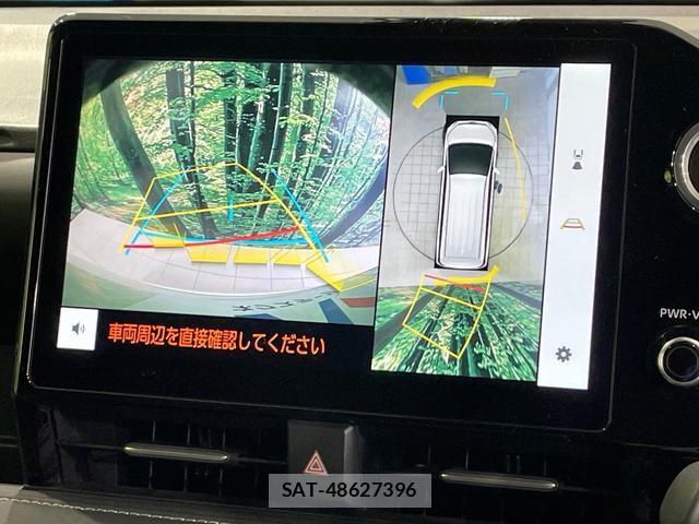 Toyota NOAH 2023-04 8814886-2