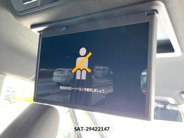 Toyota NOAH 2022-04 8814935-4