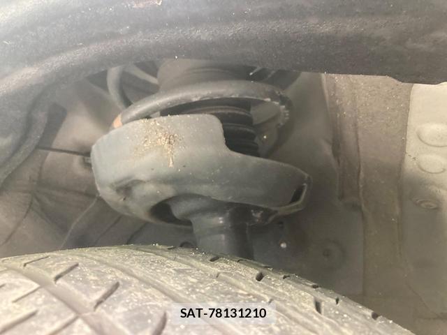 Toyota NOAH 2023-08 8815150-19
