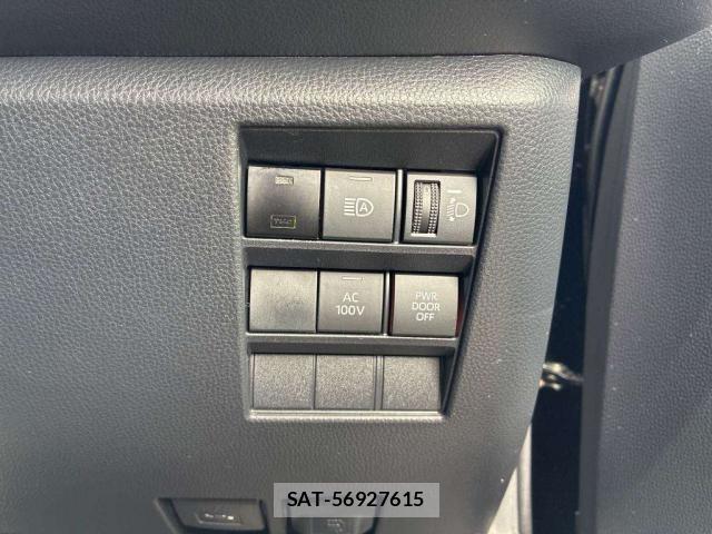 Toyota NOAH 2023-03 8815631-5