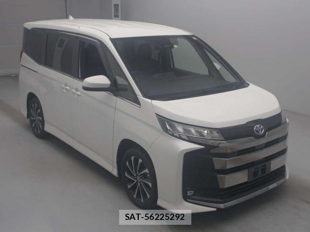 Toyota NOAH 2023-01 8815632-0