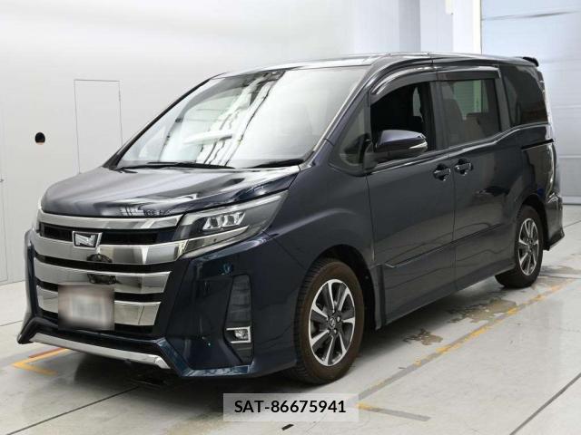 Toyota NOAH 2017-09 8815642-6