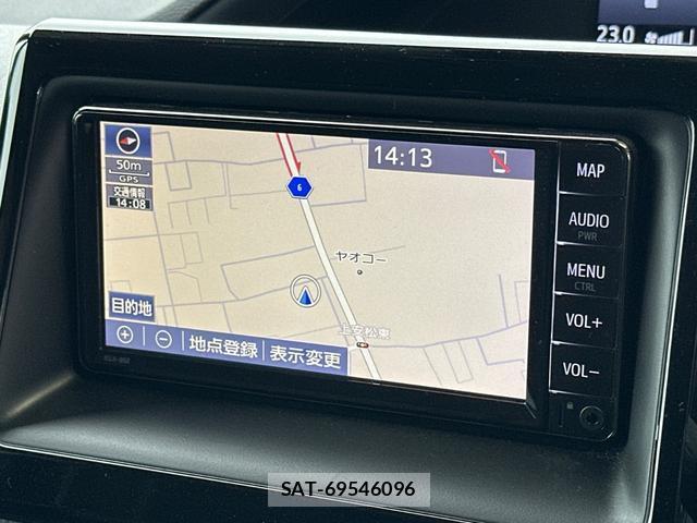 Toyota NOAH 2021-07 8815699-2