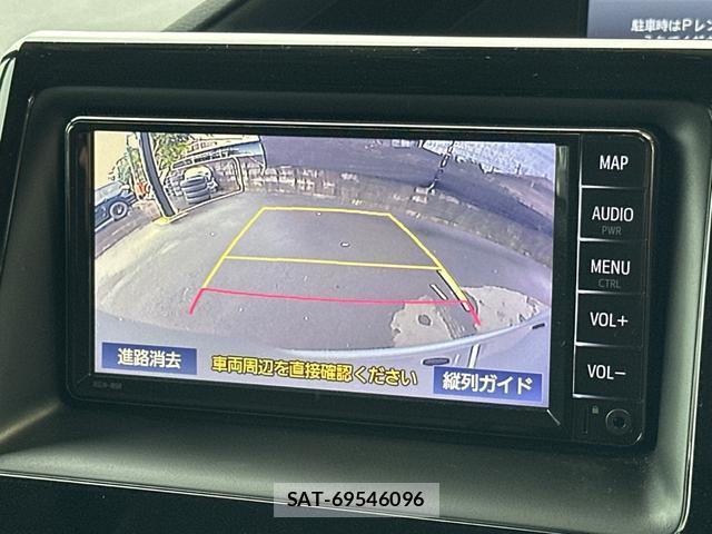 Toyota NOAH 2021-07 8815699-4