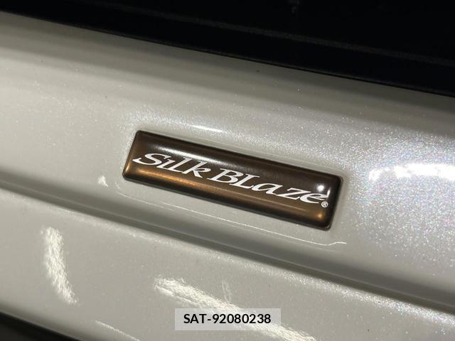 Toyota NOAH 2014-02 8815798-2