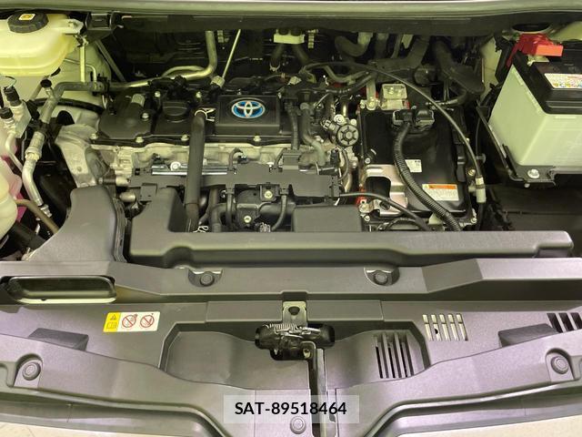 Toyota NOAH 2023-10 8815896-18