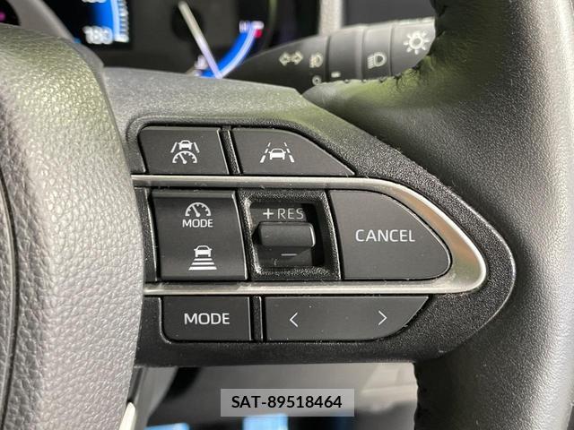 Toyota NOAH 2023-10 8815896-5