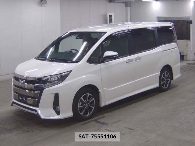 Toyota NOAH 2018-02 8815984-3