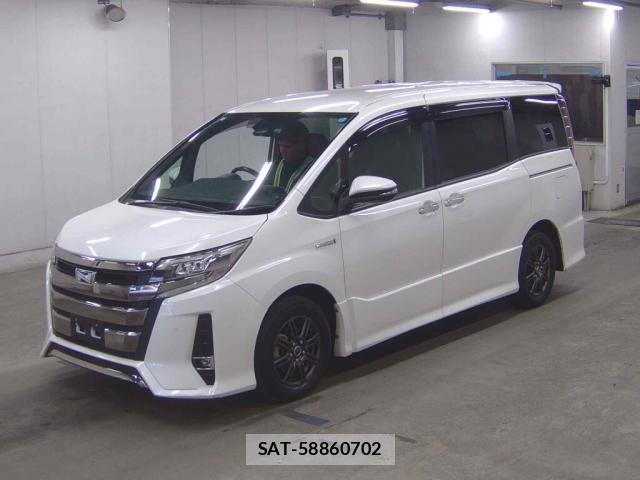 Toyota NOAH 2019-01 8816006-0