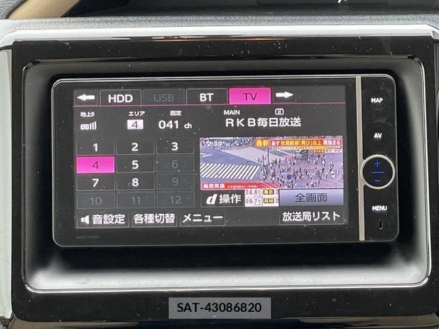 Toyota NOAH 2014-05 8816052-10