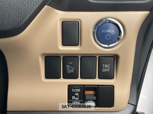 Toyota NOAH 2014-05 8816052-13