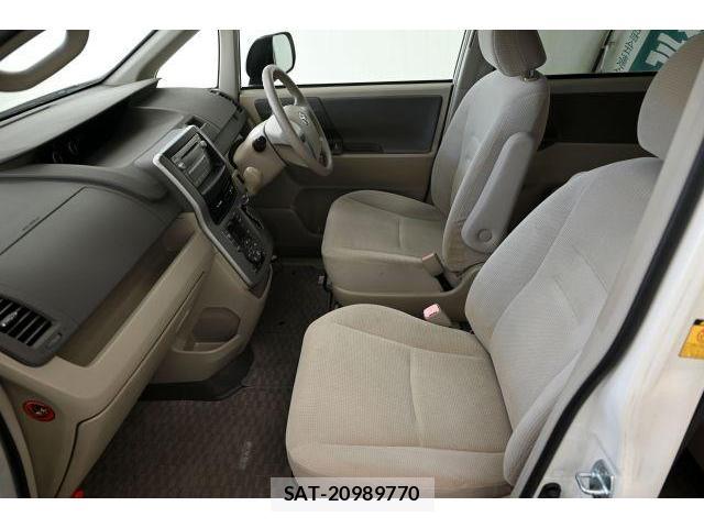 Toyota NOAH 2009-03 8816060-12