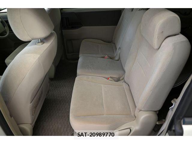 Toyota NOAH 2009-03 8816060-13