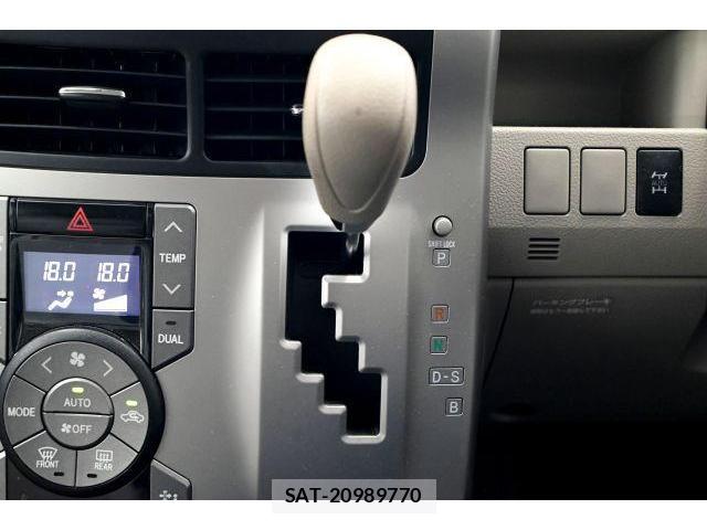 Toyota NOAH 2009-03 8816060-18