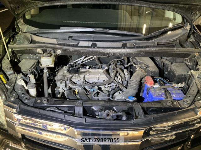 Toyota NOAH 2013-04 8816332-4