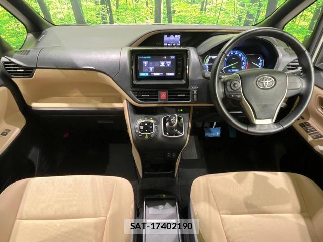 Toyota NOAH 2014-12 8816443-1
