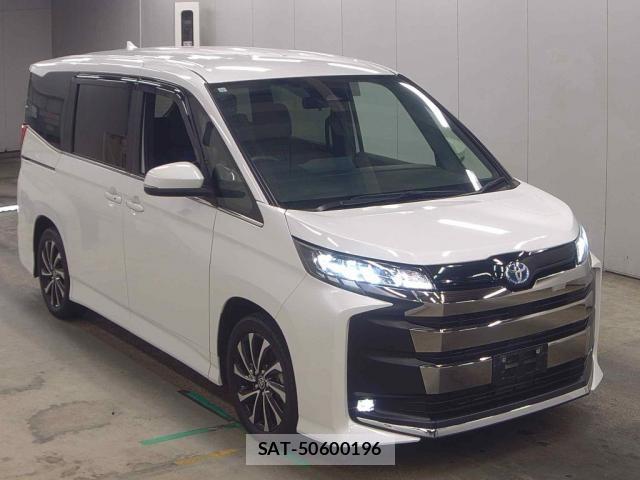 Toyota NOAH 2023-10 8816802-0