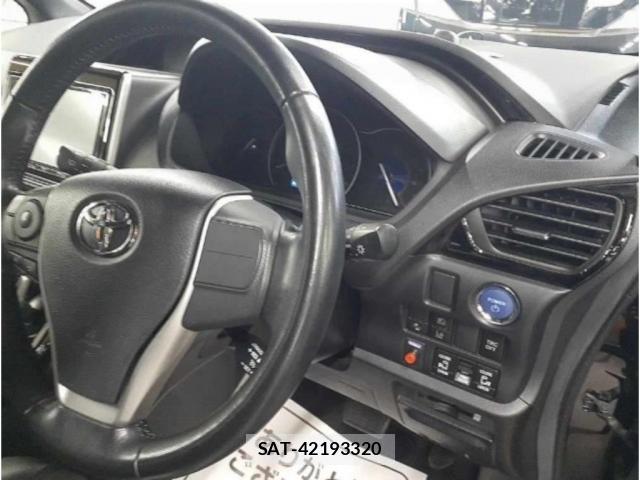 Toyota NOAH 2019-07 8816823-2
