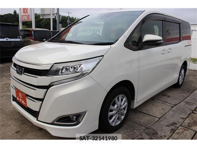Toyota NOAH 2018-02 8816953-8